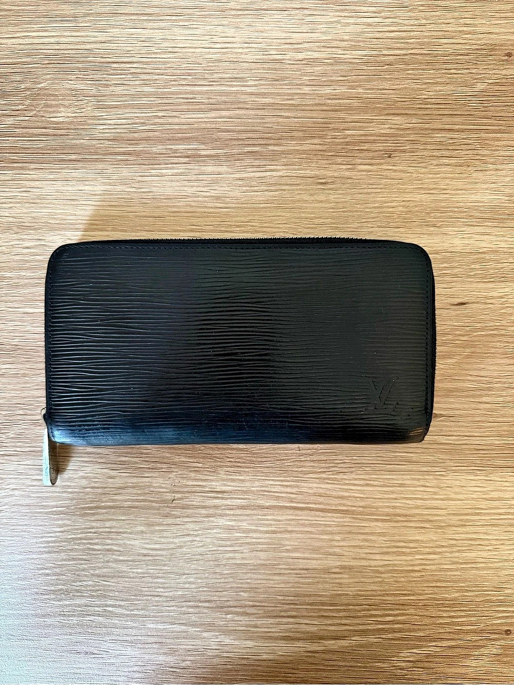 Louis Vuitton Zippy Wallet Epi Leather Black